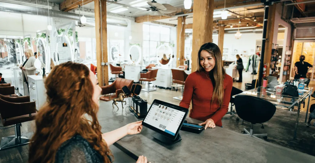 Customer feedback: 8 practical ways to collect feedback effectively